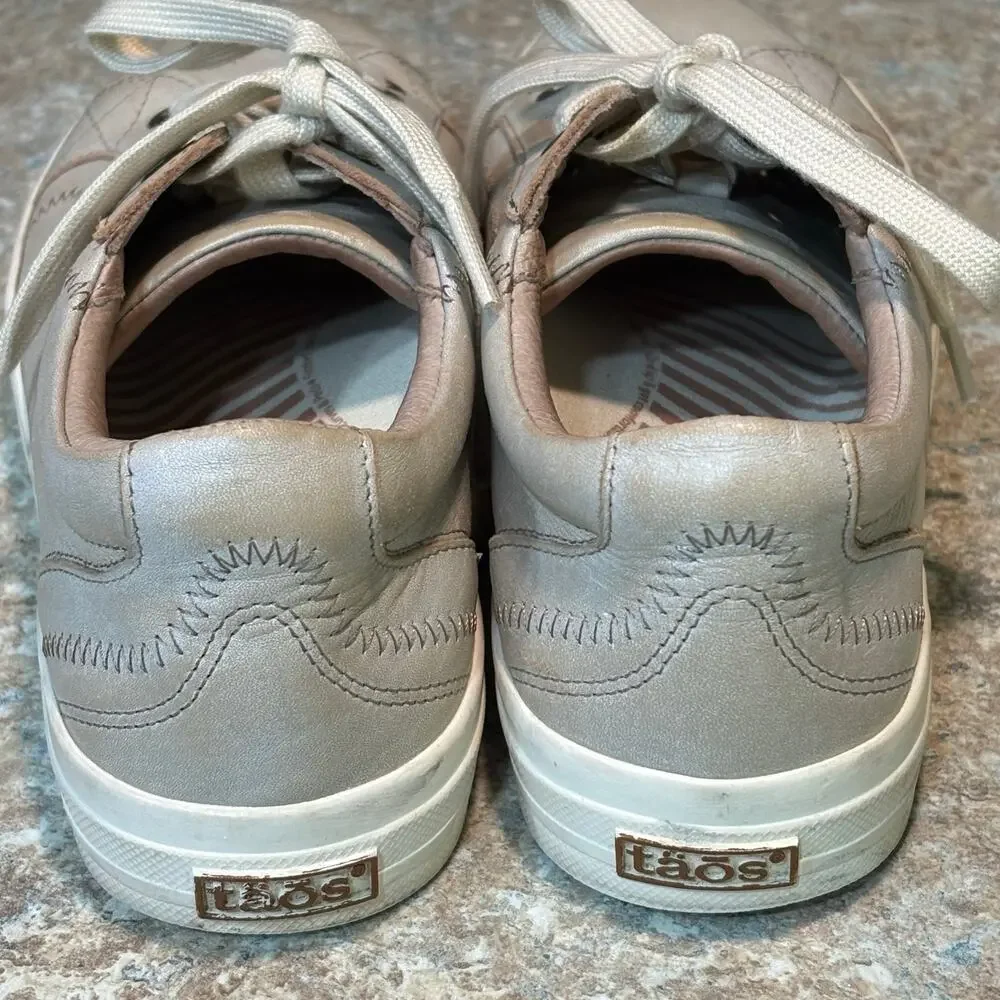 Taos Footwear brand taos